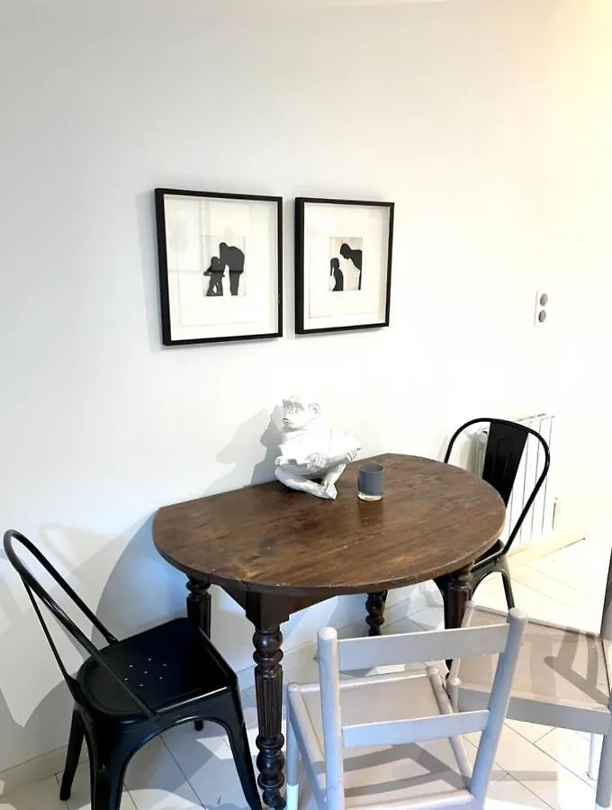 Cosy Camon Bolt-Hole Apartment